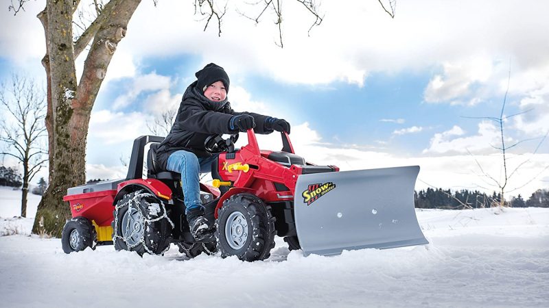 Tips to Know When You’re Considering Commercial Snow Plowing Services