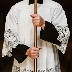 Altar Servers Clothing – What You Need to Know About Them?