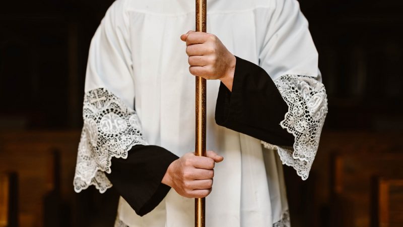 Altar Servers Clothing – What You Need to Know About Them?