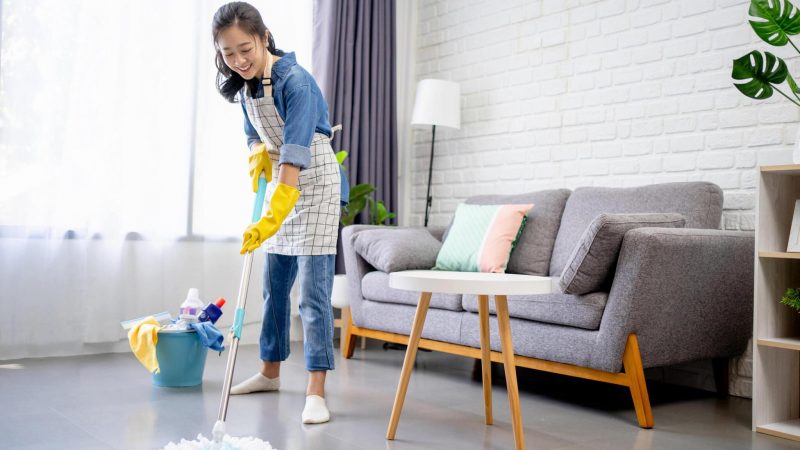 8 Tips for Cleaning Hardwood Floors
